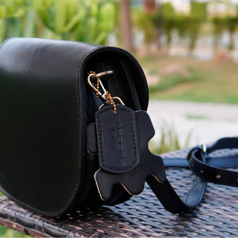 Crossbody bags